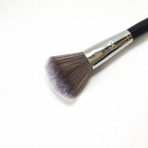 SEPHORA Collection Pro Airbrush Brush #55